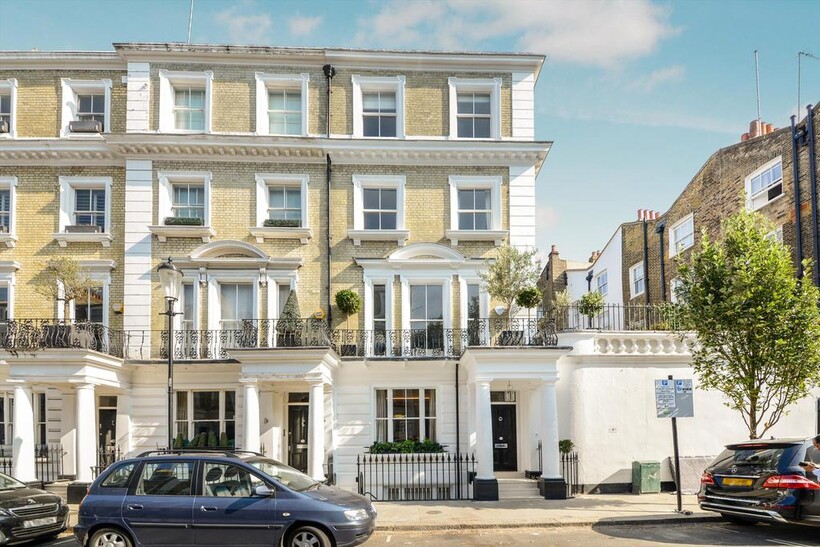 Neville Street, South Kensington... 5 bed end of terrace house to rent - £52,498 pcm (£12,115 pw)