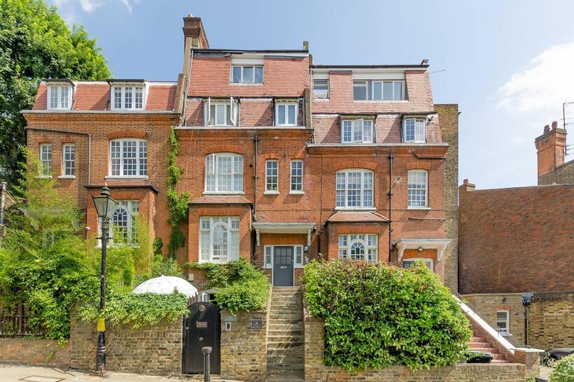 Holly Hill, Hampstead, London, NW3 2 bed flat to rent - £6,500 pcm (£1,500 pw)