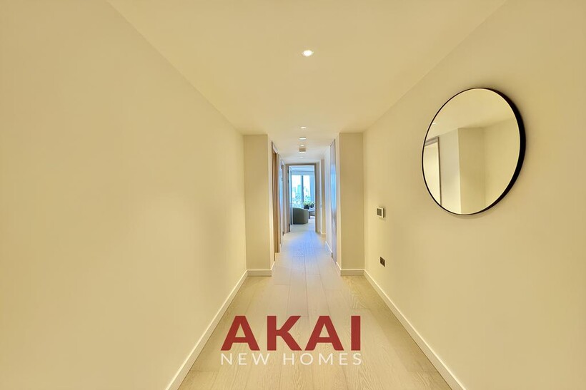 Nine Elms Lane, London SW8 2 bed flat to rent - £7,995 pcm (£1,845 pw)