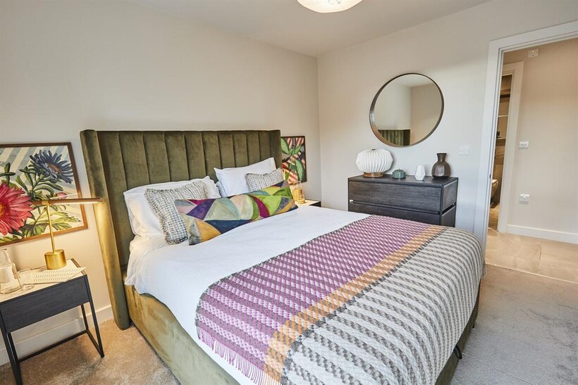 at Angel Gardens, 1 Rochdale Road... 2 bed apartment to rent - £1,935 pcm (£447 pw)