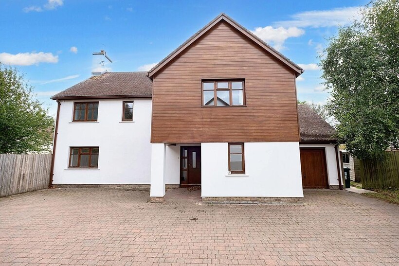 La Route De Noirmont, Jersey JE3 4 bed property to rent - £3,995 pcm (£922 pw)