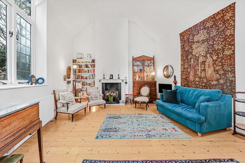 Perrins Walk, London, NW3 3 bed end of terrace house to rent - £8,667 pcm (£2,000 pw)