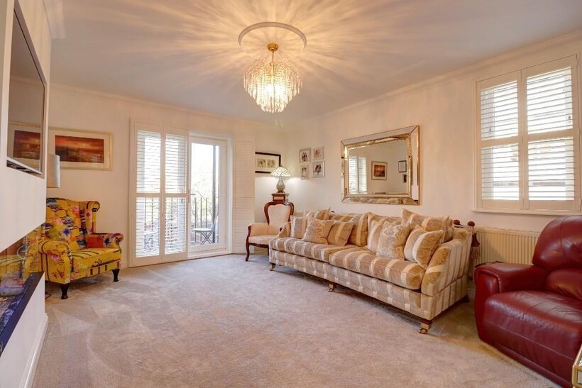 Westcliffe Road, Southport PR8 2 bed apartment to rent - £29,467 pcm (£6,800 pw)