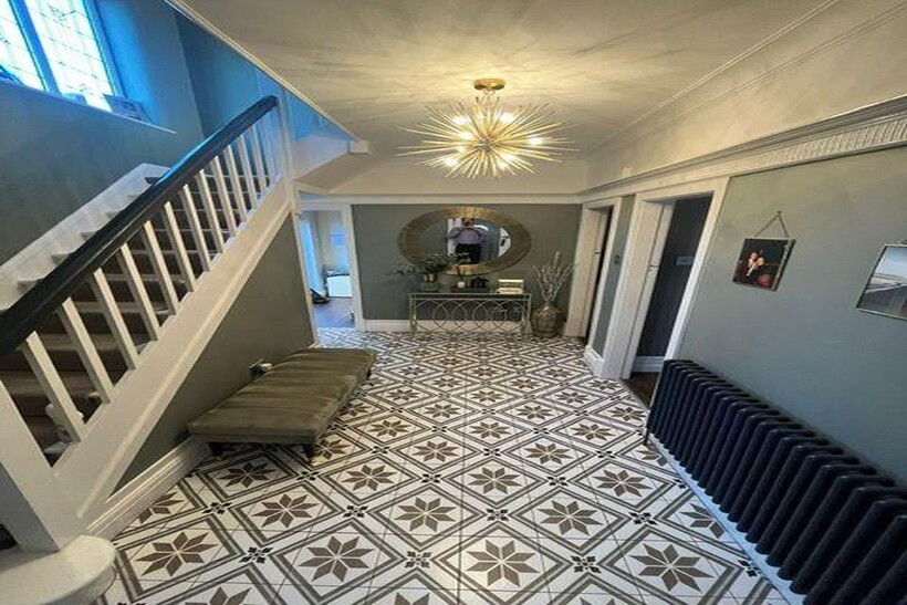 Dunbar Crescent, Southport PR8 4 bed semi-detached house to rent - £62,833 pcm (£14,500 pw)