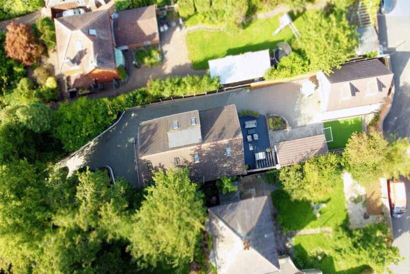 Toton Lane, Stapleford, Nottingham... 9 bed detached house to rent - £5,950 pcm (£1,373 pw)