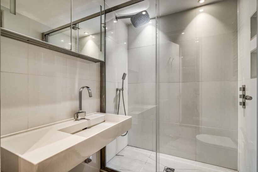 Hall Road, London NW8 2 bed apartment to rent - £3,497 pcm (£807 pw)