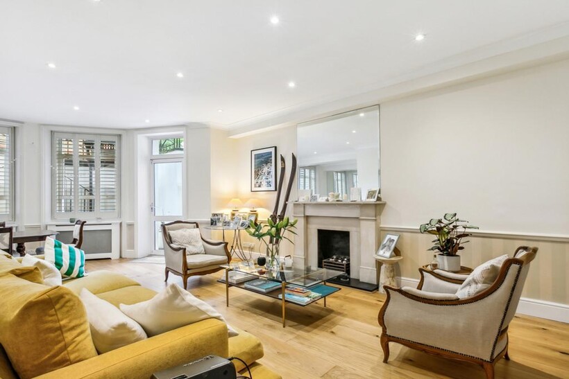 Old Brompton Road, London, SW5 2 bed apartment to rent - £4,225 pcm (£975 pw)