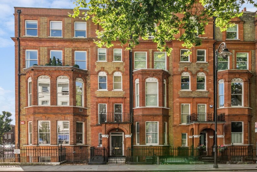 Old Brompton Road, London, SW5 2 bed apartment to rent - £4,225 pcm (£975 pw)