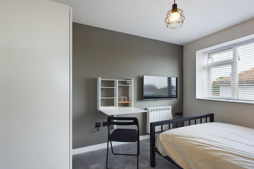 CAM03255 G0-PR0024-STILL030 alt.jpg