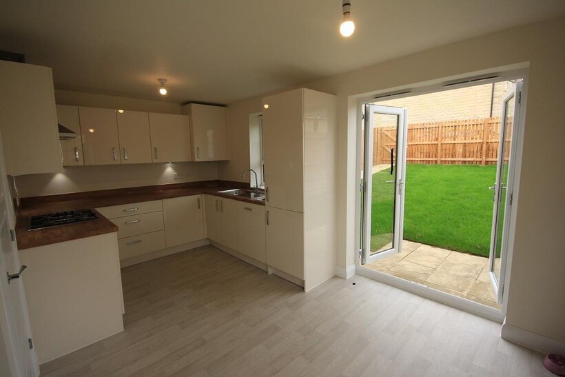 Garden and kitchen.jpg