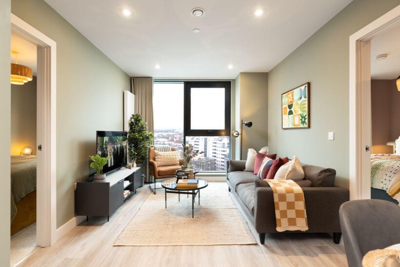 at Holland Park, Moda, Holland Park... 2 bed apartment to rent - £1,525 pcm (£352 pw)