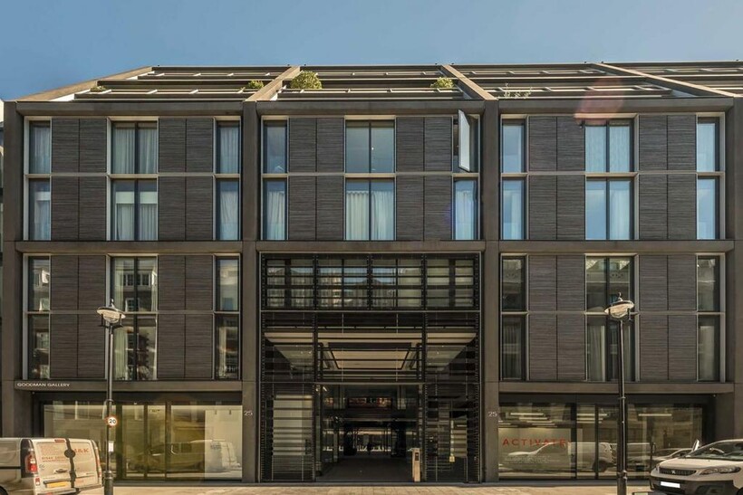 Cork Street, London W1S 3 bed flat to rent - £14,733 pcm (£3,400 pw)