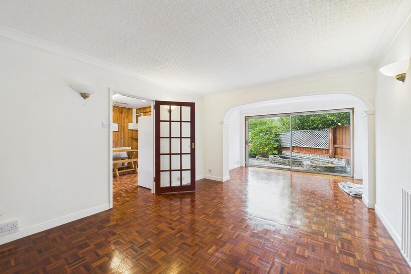 Cam01740 g0 pr0442 still004