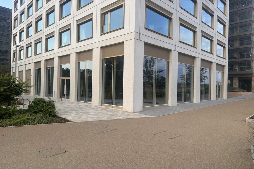 Deanston Building, Riverscape... Retail property (high street) to rent - £3,982 pcm (£919 pw)