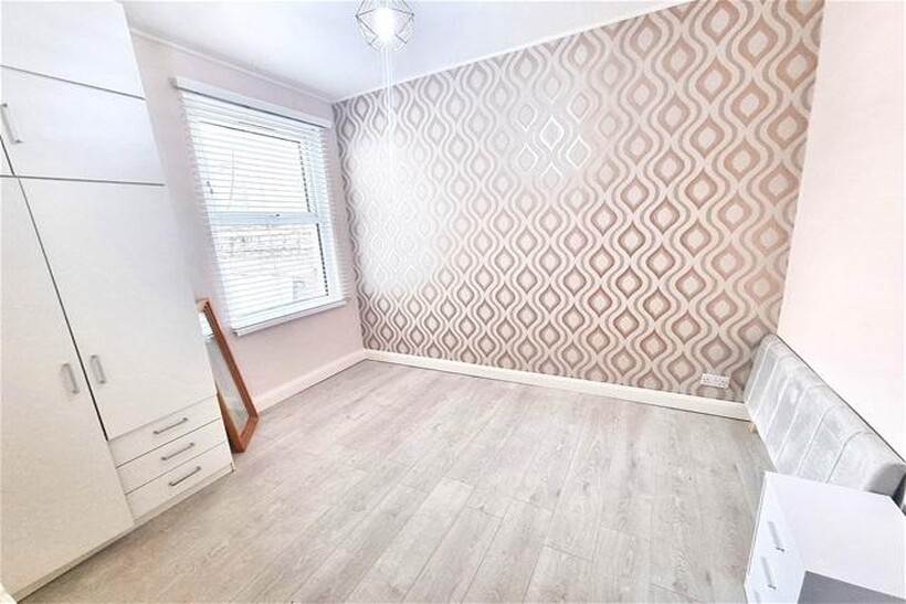 Prestbury Road, Forest Gate 2 bed flat to rent - £1,725 pcm (£398 pw)