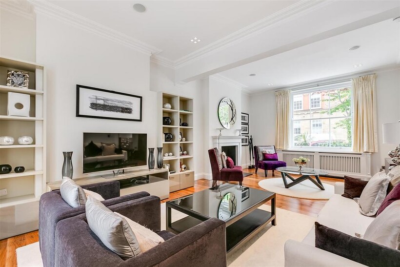 Sheffield Terrace, Kensington, W8 7 bed house to rent - £21,450 pcm (£4,950 pw)