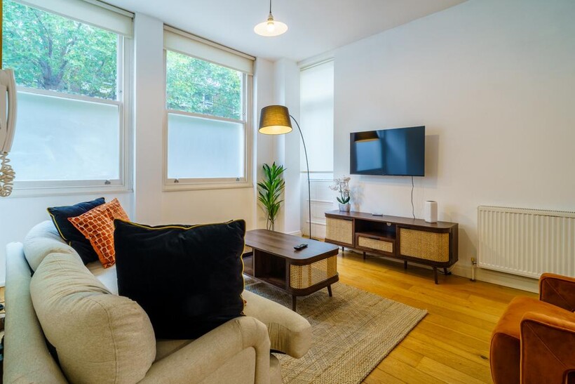 Albany Street, London NW1 2 bed apartment to rent - £6,500 pcm (£1,500 pw)