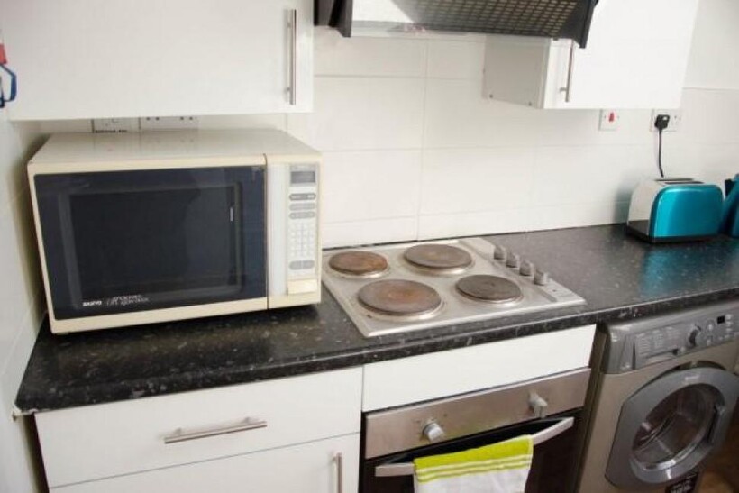 Albion Street, Leicester LE1 5 bed flat share to rent - £2,752 pcm (£635 pw)