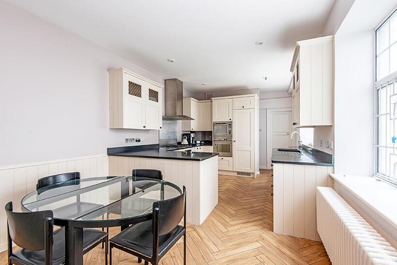 53358 low res(01).jpg