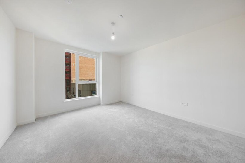 Eastman Road, Harrow HA1 1 bed flat to rent - £1,695 pcm (£391 pw)