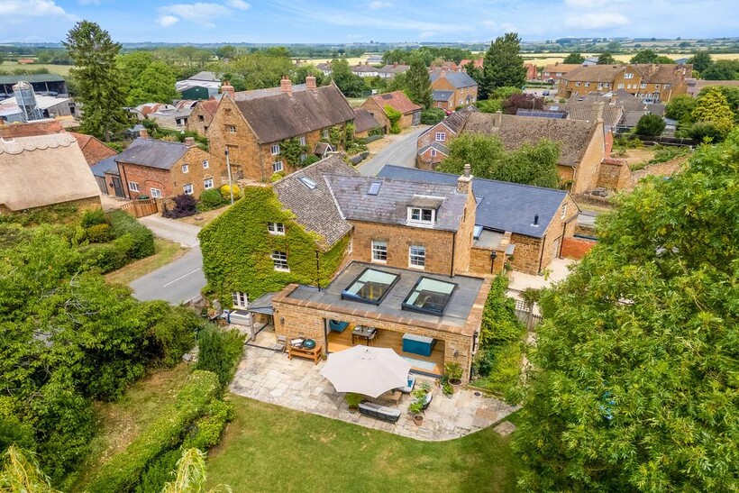 Bridge Street, Fenny Compton Southam... 7 bed detached house to rent - £4,750 pcm (£1,096 pw)