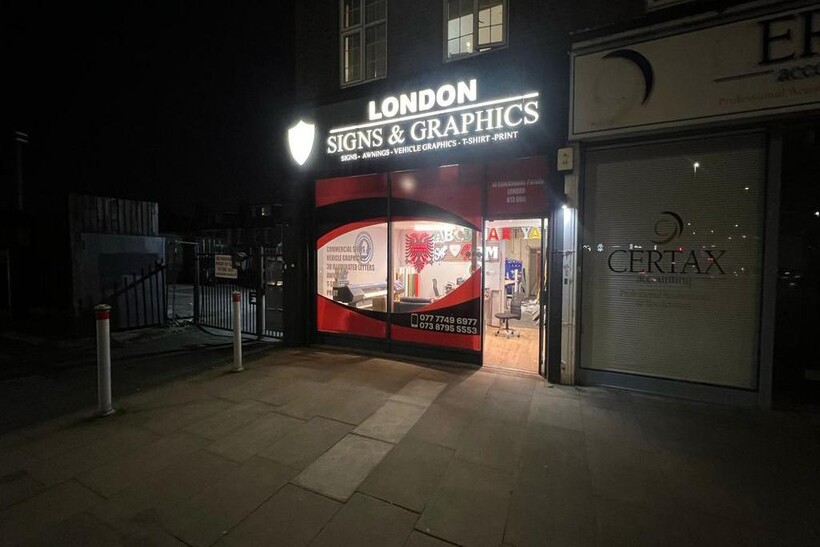 North Circular Road, London, N13 Property to rent - £1,917 pcm (£442 pw)