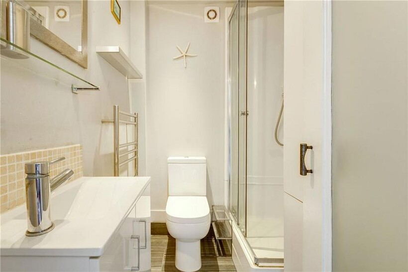 The Grampians, London W6 1 bed flat to rent - £1,846 pcm (£426 pw)