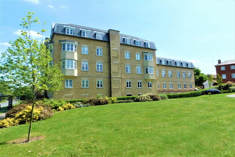 Beche House, Colchester CO2 1 bed flat to rent - £845 pcm (£195 pw)