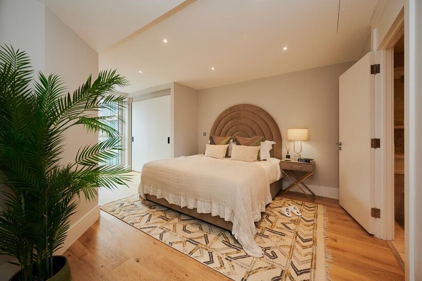 Flat 52, 219 Baker Street, London, NW1 2 bed flat to rent - £7,775 pcm (£1,794 pw)