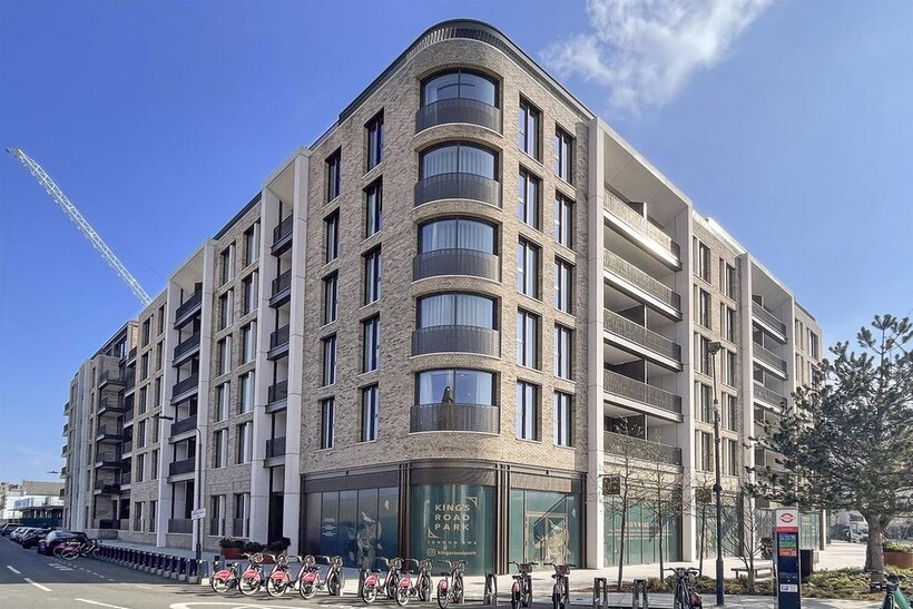 Tbsb08 OIwkyu8y6g Z3fd2g.jpg