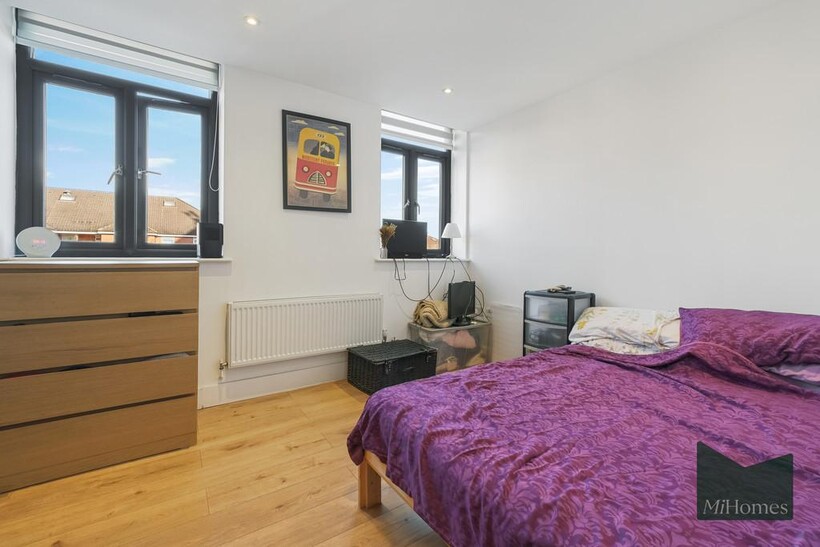Lea Bridge Road, London 1 bed apartment to rent - £1,625 pcm (£375 pw)