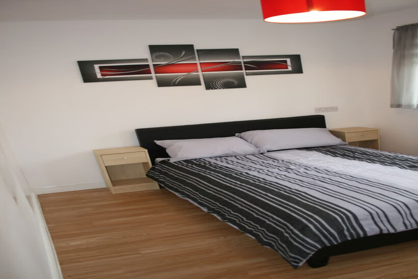 Oxley Close, London SE1 3 bed house to rent - £2,950 pcm (£681 pw)