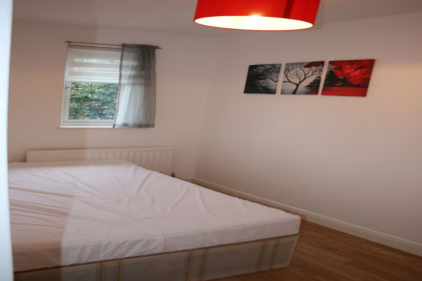 Oxley Close, London SE1 3 bed house to rent - £2,950 pcm (£681 pw)
