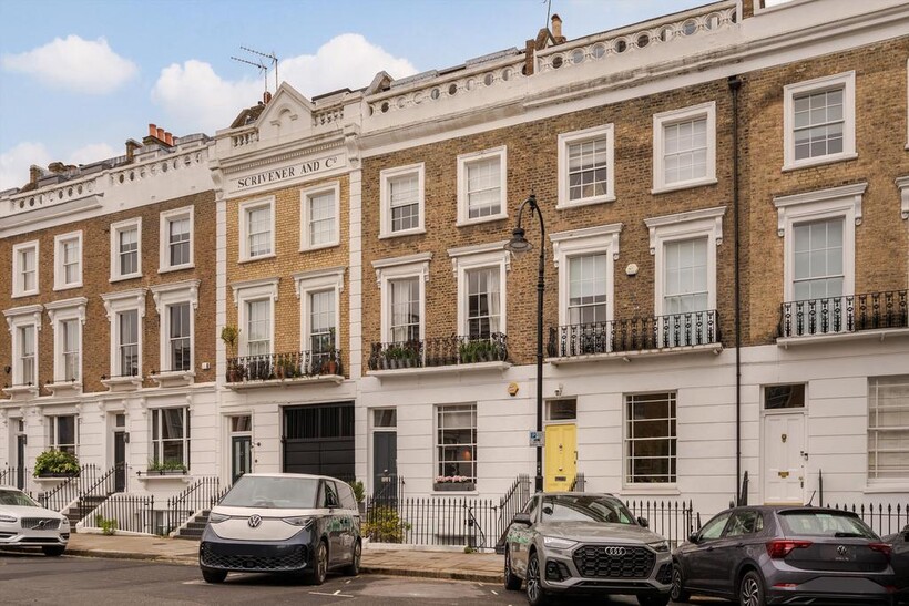 Fitzroy Road, Primrose Hill, London, NW1 5 bed terraced house to rent - £13,997 pcm (£3,230 pw)