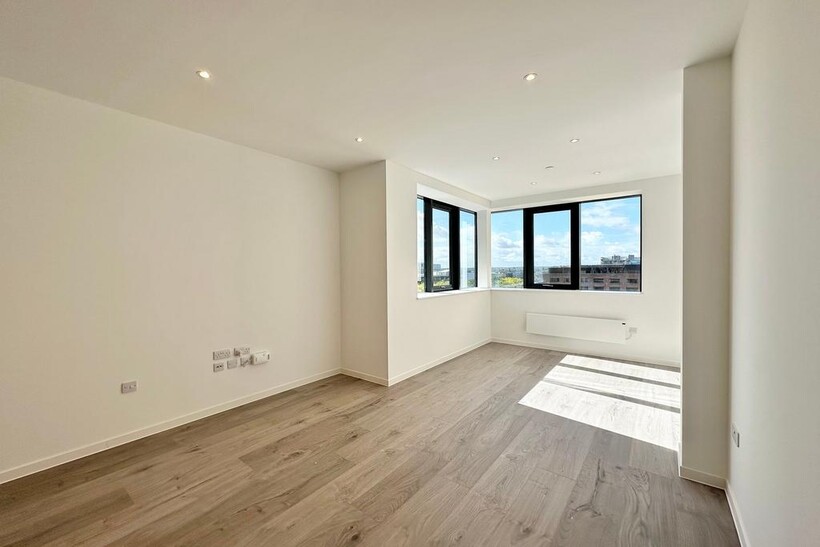 Tempus House, Milton Keynes, MK9 1 bed apartment to rent - £1,075 pcm (£248 pw)