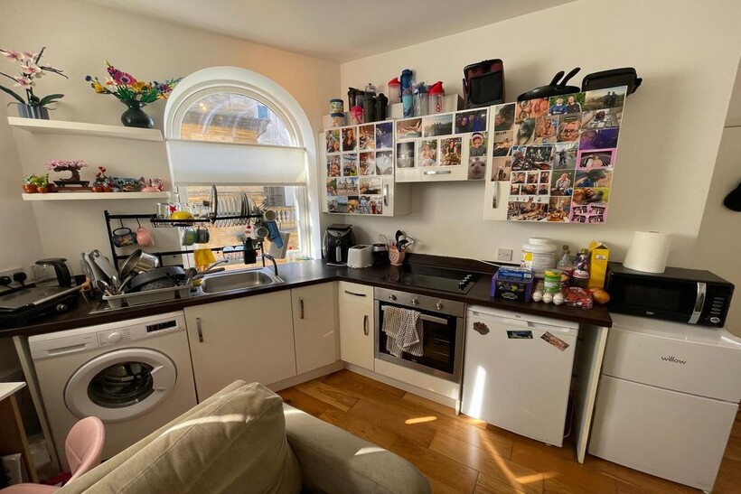 Adelaide Lane, Bournemouth BH1 1 bed flat to rent - £695 pcm (£160 pw)