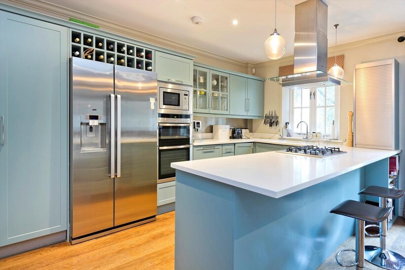 Celbridge Mews, London, W2. 3 bed terraced house to rent - £5,499 pcm (£1,269 pw)