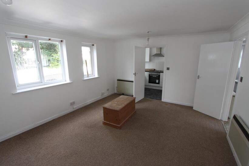 Spring Road, Southampton SO19 2 bed apartment to rent - £1,095 pcm (£253 pw)
