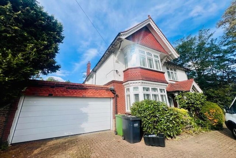 Cheyne Walk, CR0 6 bed house to rent - £7,500 pcm (£1,731 pw)