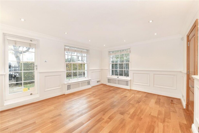 84235 RPL030078 L IMG 01 0000.jpeg