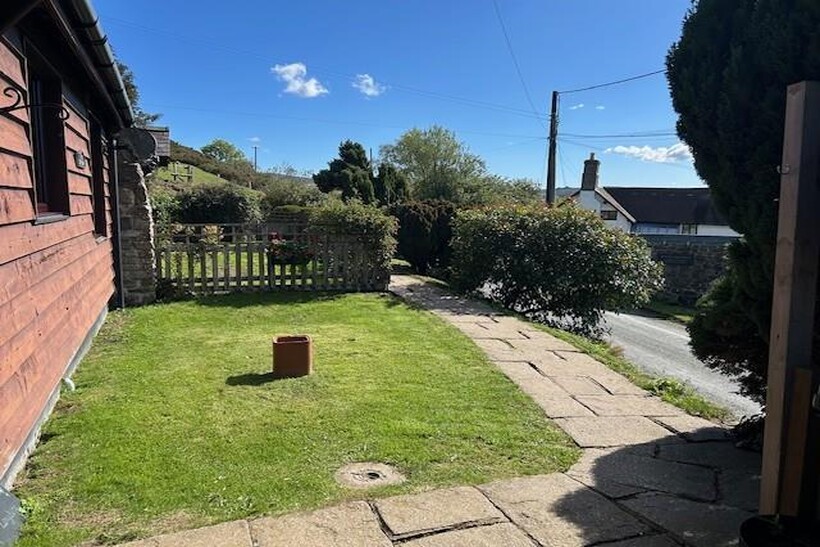 2 Longbarn, Shelve, Minsterley 2 bed semi-detached house to rent - £895 pcm (£207 pw)