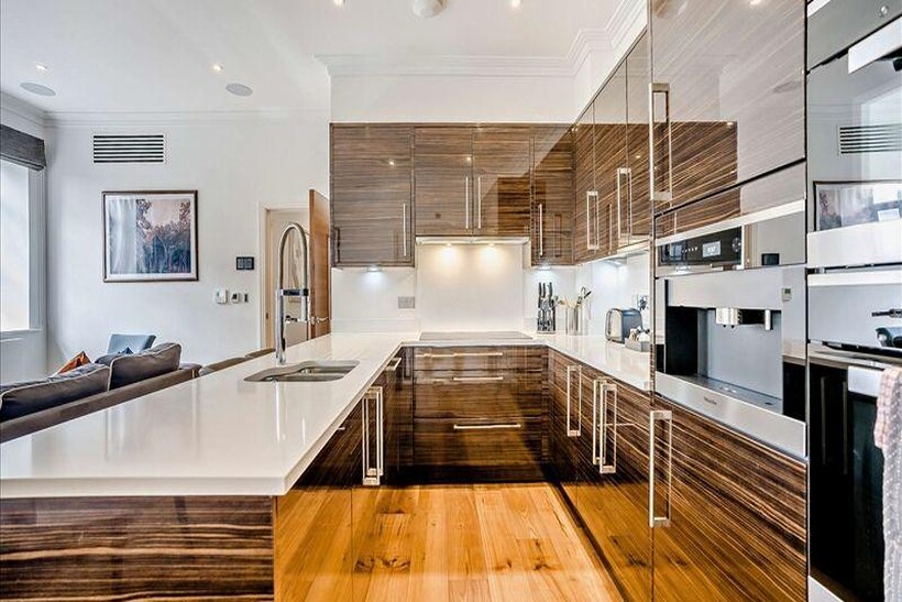 Rainville Road, London W6 3 bed flat to rent - £8,060 pcm (£1,860 pw)