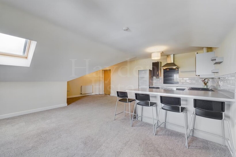 Mill Bank Court, Mill Street... 2 bed apartment to rent - £795 pcm (£183 pw)