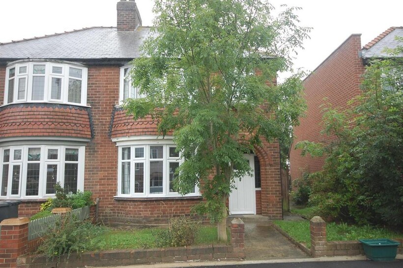 Geoffrey Avenue, Nevilles Cross 4 bed semi-detached house to rent - £2,947 pcm (£680 pw)