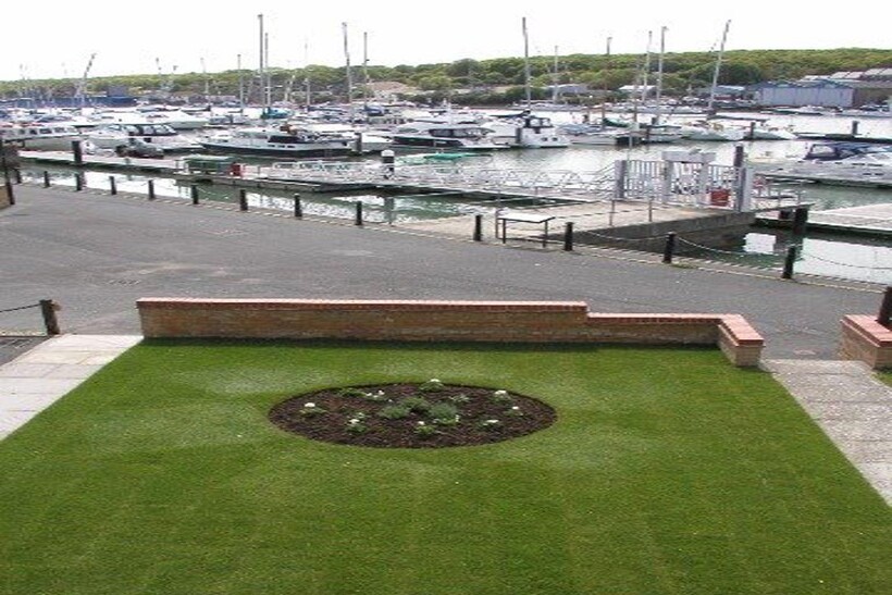 Cavalier Quay, East Cowes PO32 2 bed house to rent - £1,025 pcm (£237 pw)