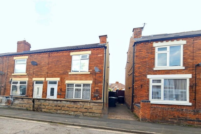 Horace Avenue, Nottingham NG9 3 bed end of terrace house to rent - £875 pcm (£202 pw)