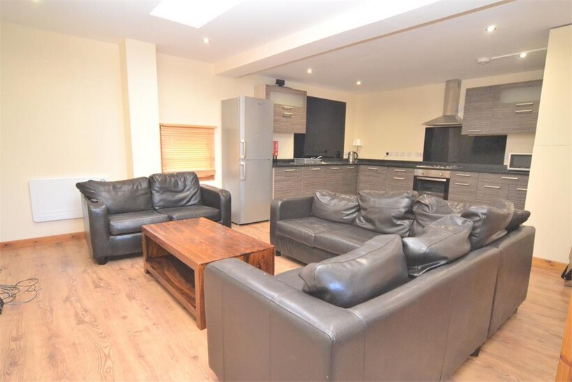Fawcett Street, Sunderland, SR1 5 bed apartment to rent - £2,680 pcm (£618 pw)
