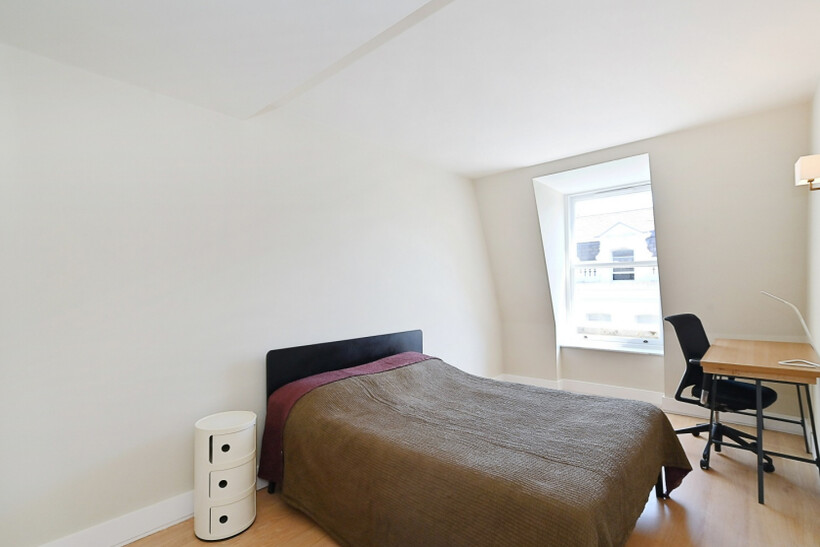 43 Hereford Road, London W2 3 bed apartment to rent - £10,833 pcm (£2,500 pw)