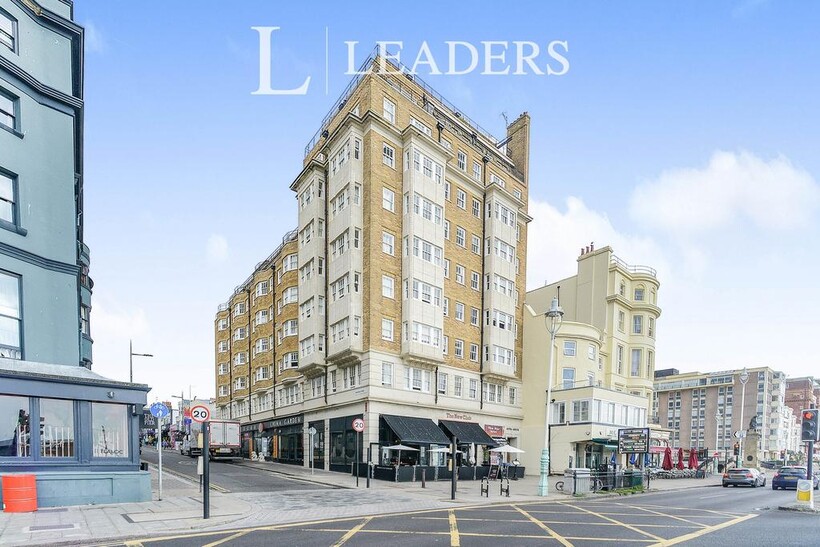 Kings Road, Brighton, East Sussex, BN1 1 bed flat to rent - £1,450 pcm (£335 pw)