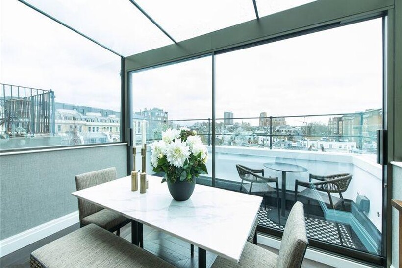 Prince Of Wales Terrace, London W8 2 bed apartment to rent - £12,068 pcm (£2,785 pw)